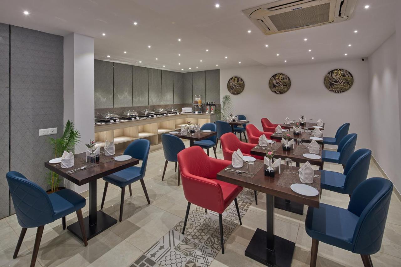 Regenta Inn 4Th Block Koramangala Бангалор Экстерьер фото